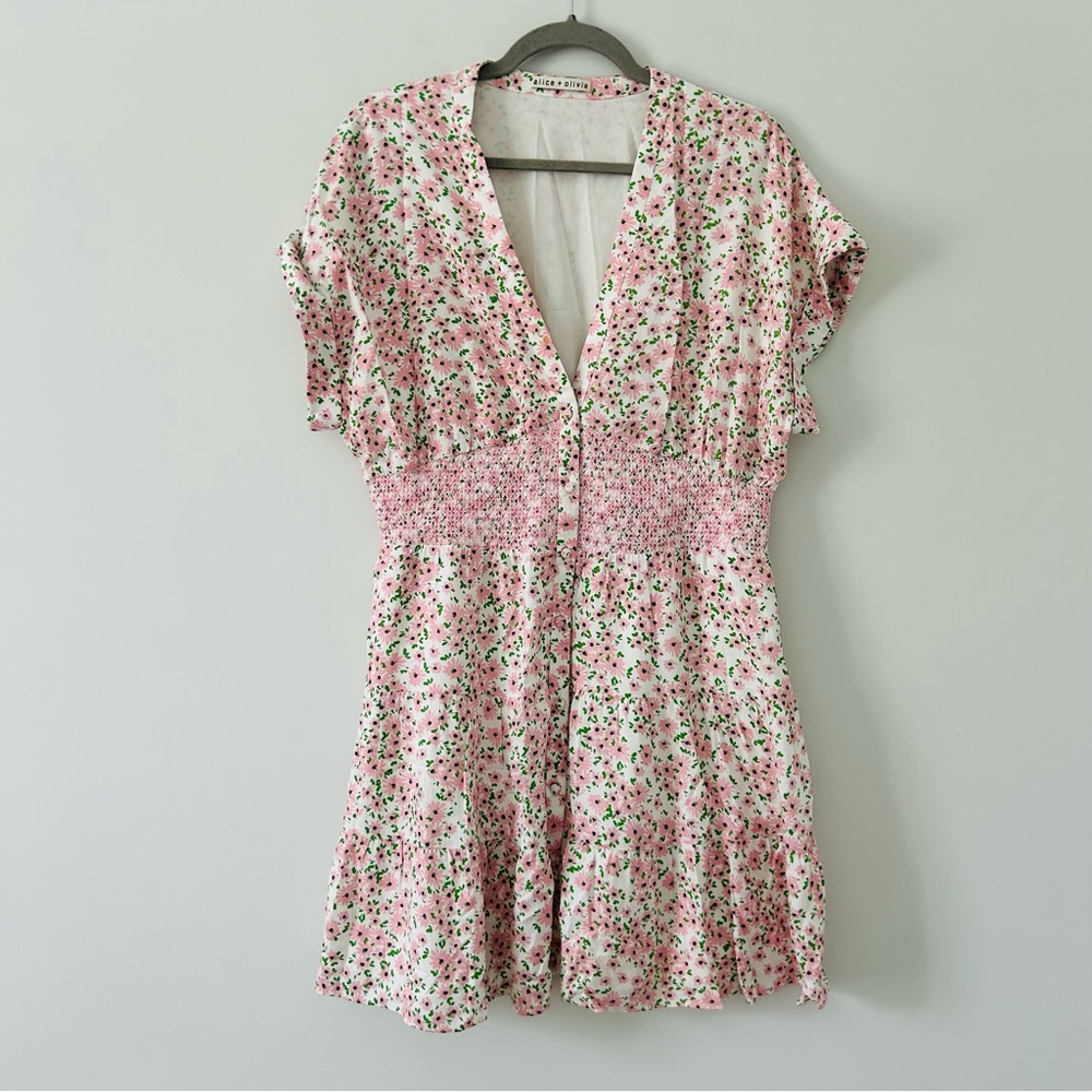Alice + Olivia Keela Smocked Waist V Neck Cap Sleeve Dress Pink White Floral 10